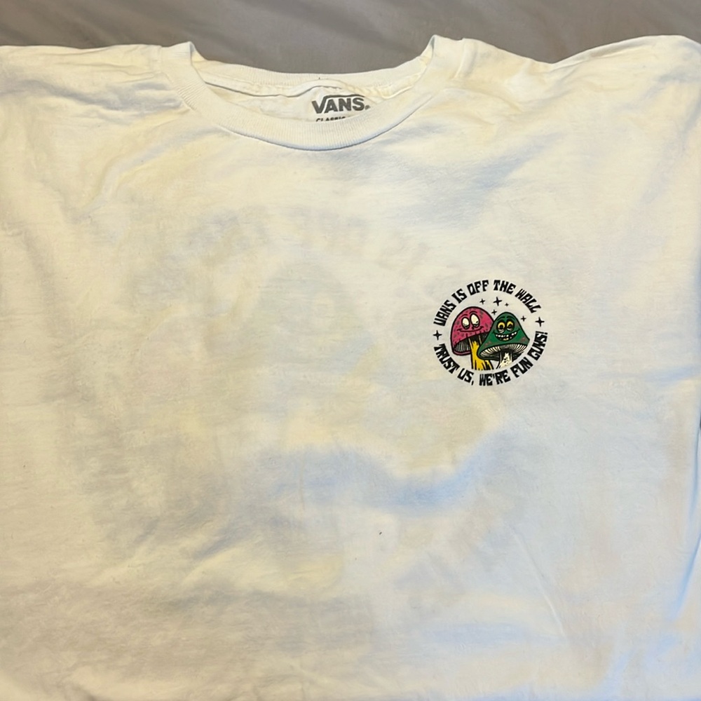 Vans men’s t-shirt.